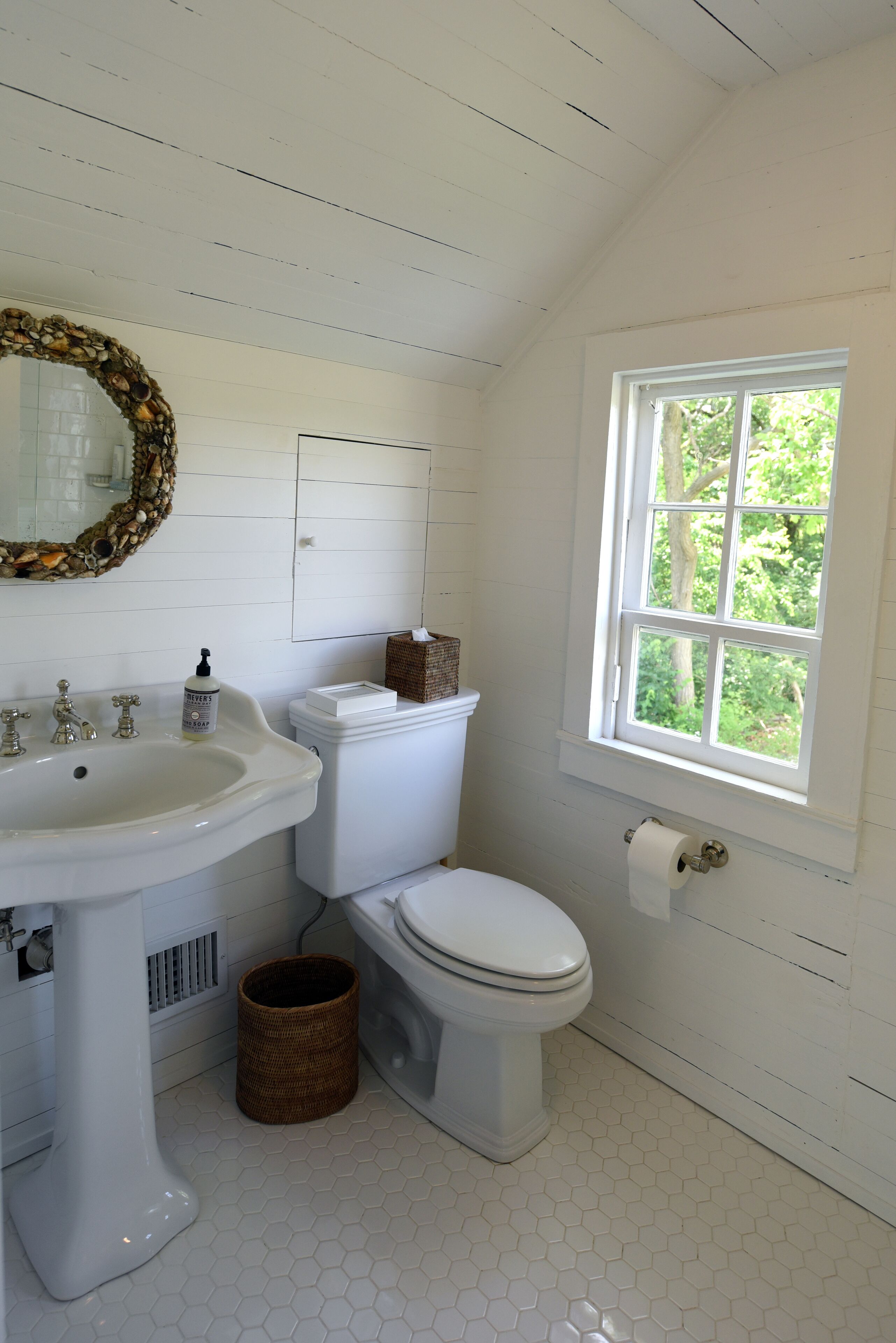 Cottage Bathroom