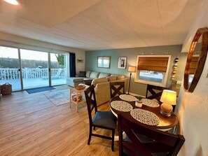 Smart TV, DVD player - North OC Oceanfront Condo. Big deck. Entire 1st floor. fully remodeled in 2025. (Ocean City)