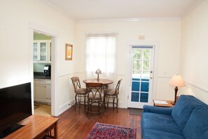 Smart TV, fireplace, DVD player, video library