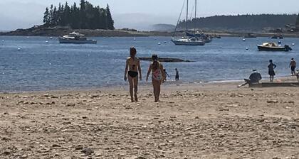 Bar Harbor Guest House with Ocean & Mountain Views – 2025 Renovated