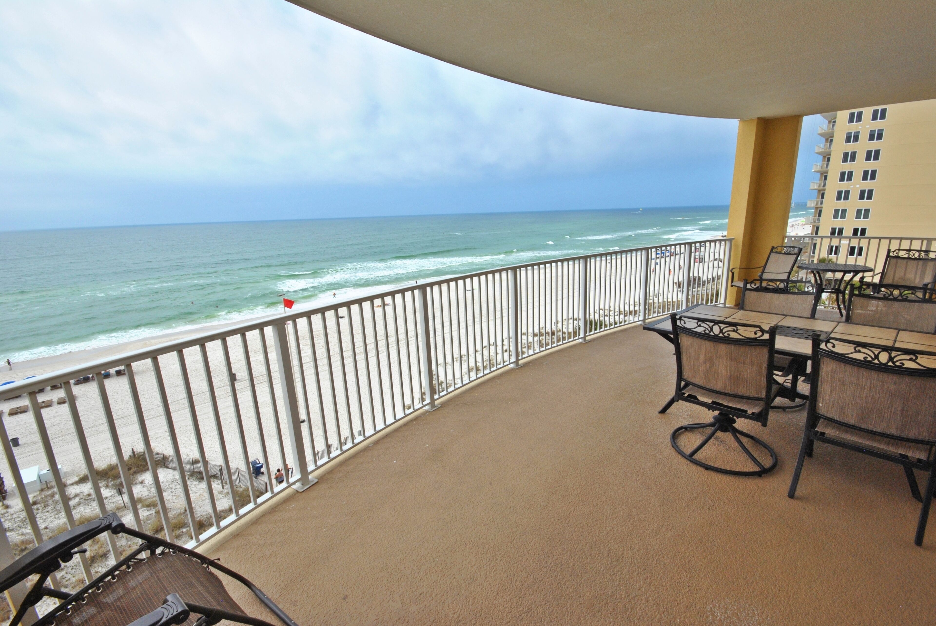 تناول الطعام بالخارج