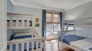 3 bedrooms, free WiFi, bed sheets