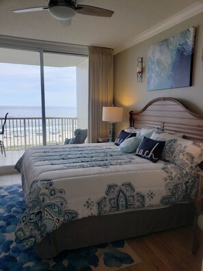 3 多间卧室、办公桌、熨斗/熨衣板、免费 WiFi