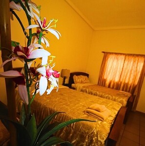 8 Schlafzimmer, WLAN, Bettwäsche, Rollstuhlgeeignet