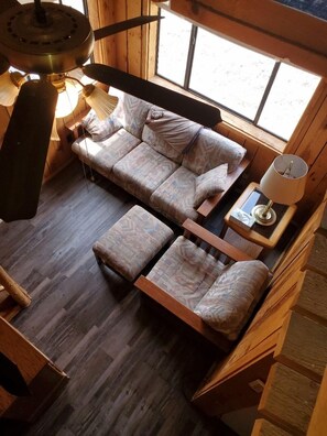 Smart TV, DVD player, videoteca