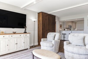 TV, DVD player