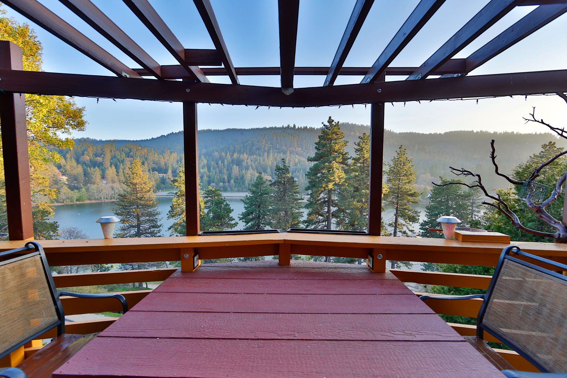 BEST VIEW! Rustic Lakefront Cabin on Lake Gregory/Arrowhead