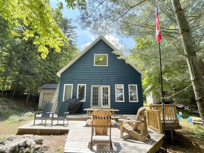 Rustic-Chic Cottage on Quiet Camp Lake