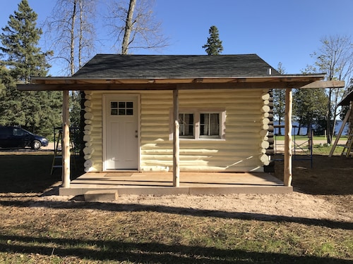 Cabin #1 Near Beautiful Brevort Lake