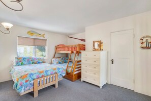 2 bedrooms, desk, iron/ironing board, travel cot