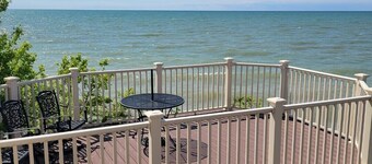 Propriété au bord du lac, pour les familles et les animaux de compagnie