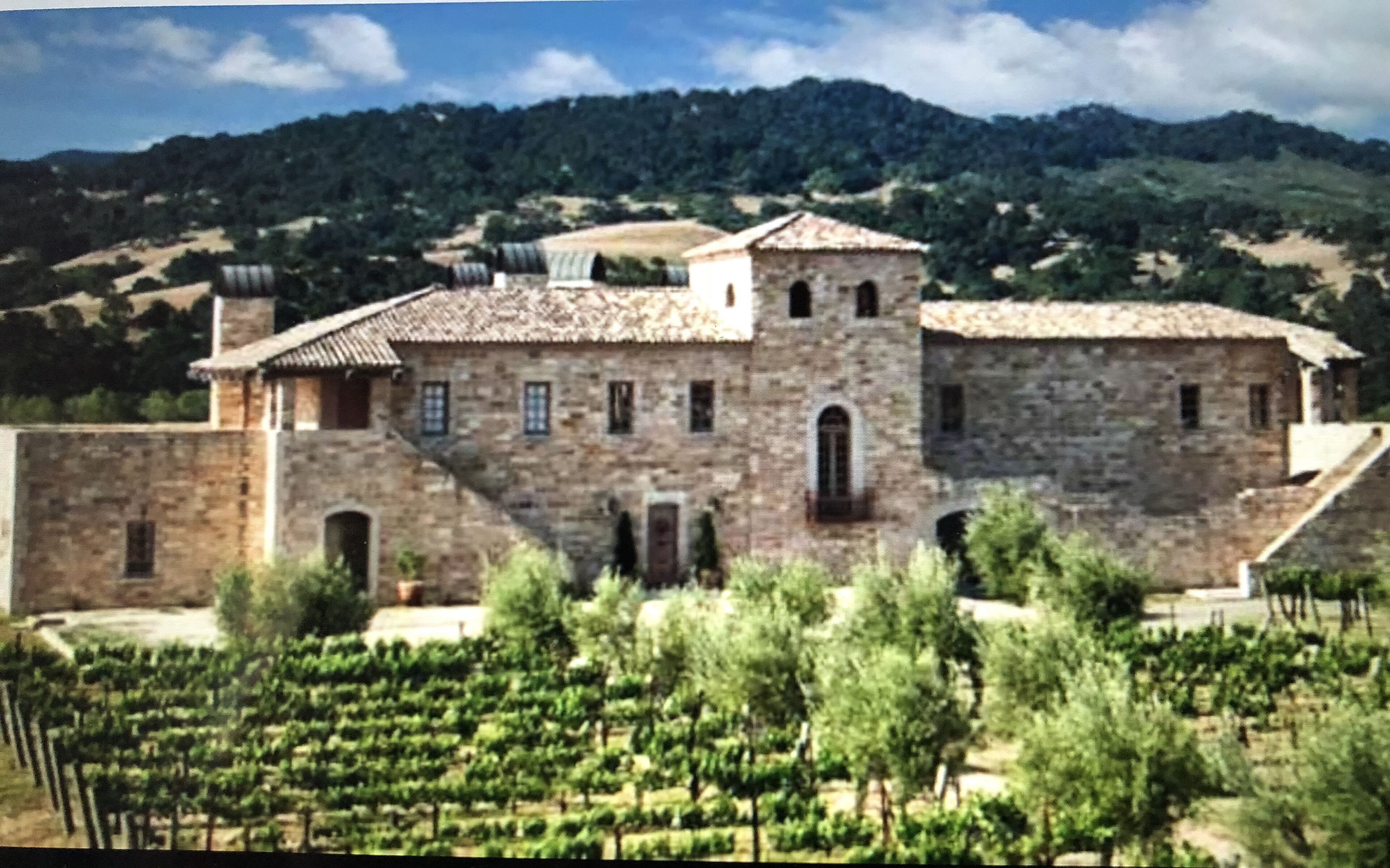 Famous Sunstone Winery 4.3 miles from property.