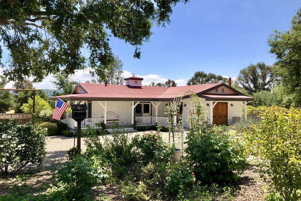 Charming newly remodeled urban farmhouse nestled in a quiet & peaceful setting!