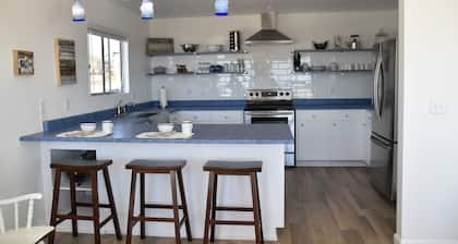 Küstenansichten mit einfachem SURF-Zugriff. Haus mit Garten und Spa ... Haustiere berücksichtigt!