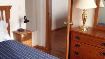 3 Schlafzimmer, Bügeleisen/Bügelbrett, kostenloses WLAN, Bettwäsche