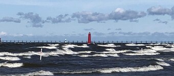 Private Heated Pool short walk or drive Brucker beach. Dates available 2026