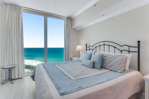 2 bedrooms, Egyptian cotton sheets, memory-foam beds, blackout curtains - Unobstructed Gulf Front Views from the 18th Floor!!! Coastal Chic Furnishings!!! (Pensacola Beach)