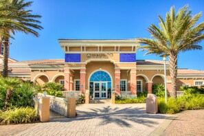 Exterior - Unobstructed Gulf Front Views from the 18th Floor!!! Coastal Chic Furnishings!!! (Pensacola Beach)