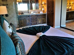 2 bedrooms, in-room safe, iron/ironing board, WiFi