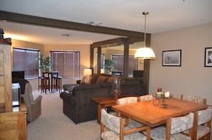 Smart TV, DVD player, video library