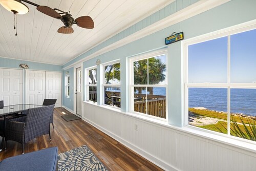 Pelican Place is a Waterfront Home on Historic First St on the Gulf of Mexico