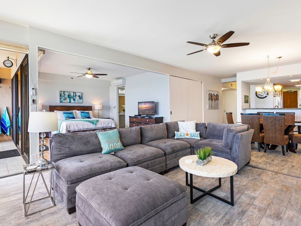 2 bedrooms, iron/ironing board, travel crib, free WiFi