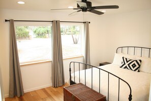 3 Schlafzimmer, Bügeleisen/Bügelbrett, Reisekinderbett, WLAN