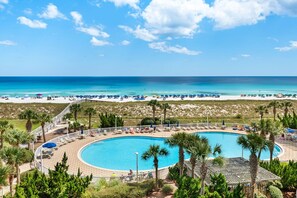 Pool - Beach Colony West 4A- Gulf-front 3 BD/3BA w/Beach Service & Sleeps up to 8 (Navarre Beach)
