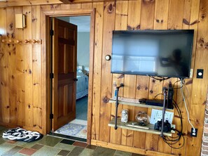 3 chambres, fer et planche à repasser, Wi-Fi gratuit, draps fournis
