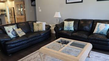 Smart TV, fireplace, video games, DVD player