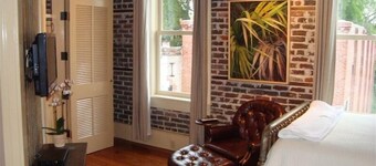 Quaint Studio Loft in the Heart of Downtown Beaufort