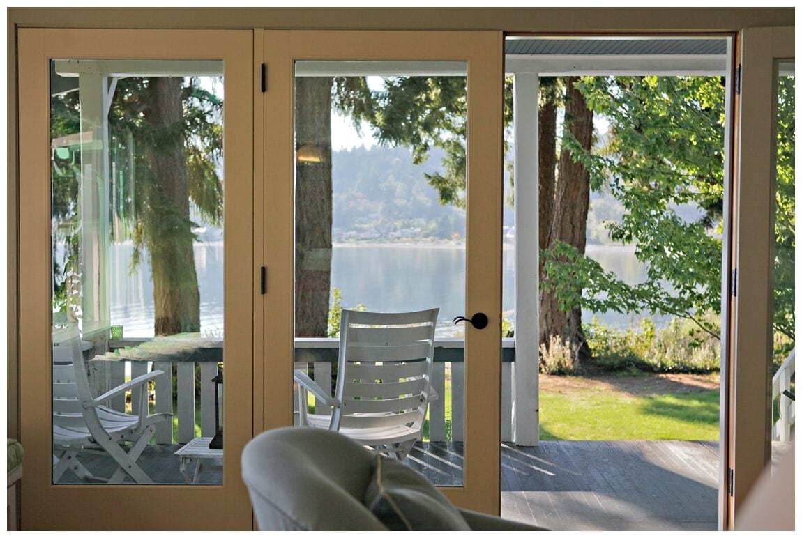 Pleasant Beach Cottages  Bainbridge Island Waterfront Beach House