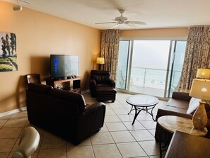 Smart TV, DVD player