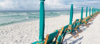  Beachfront sul Golfo: soffice sabbia bianca, piscina riscaldata / centro benessere: 7 / 13-15; 9 / 7-10