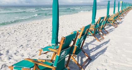 Beachfrnt on Gulf: Fluffy valkoinen hiekka, lämmitetty uima-allas / spa: 7 / 13-15; 9 / 7-10