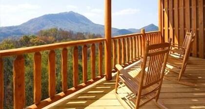 Unforgettable View for a Perfect Getaway! Come make Memories!