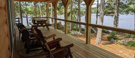 تناول الطعام بالخارج