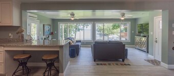 Lakeside Retreat at Kentucky Lake