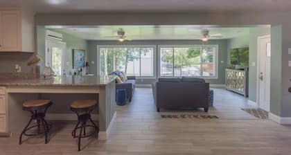 Lakeside Retreat at Kentucky Lake