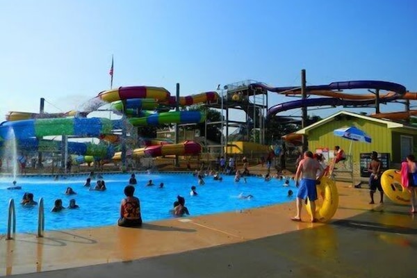 Nashville Shores Waterpark