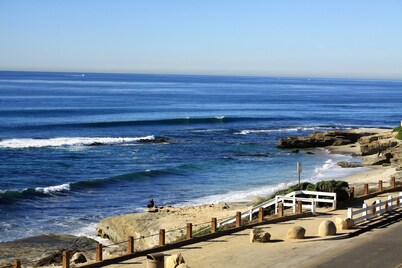 Unbeatable views located at one of La Jolla`s best surf spots.