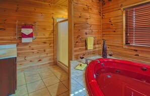 Shower, jetted bath, hair dryer, towels - Butterfly Kisses: Secluded Porch Setting ft. Brand New Hot Tub - Pet Friendly (Sevierville)