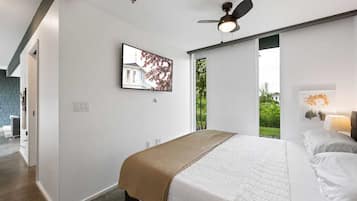 1 slaapkamer, een strijkplank/strijkijzer, gratis wifi, beddengoed