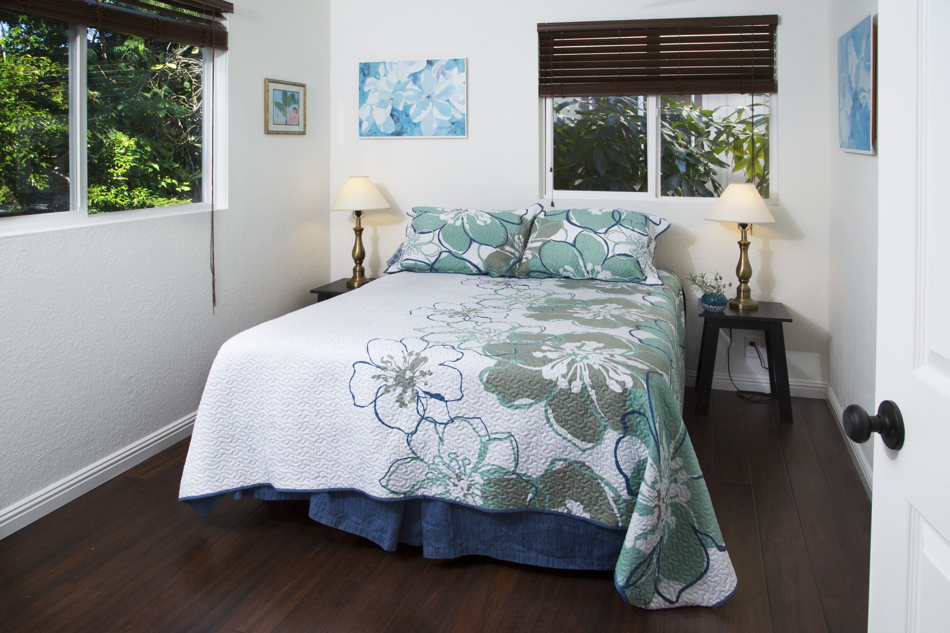 5 bedrooms, iron/ironing board, travel crib, WiFi