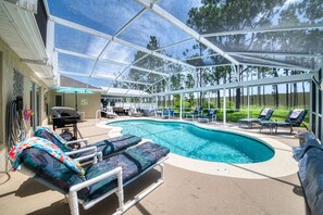 Beheizter Pool