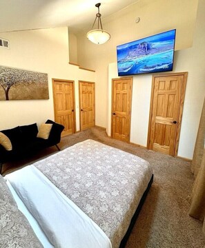 2 chambres, fer et planche à repasser, Wi-Fi, draps fournis