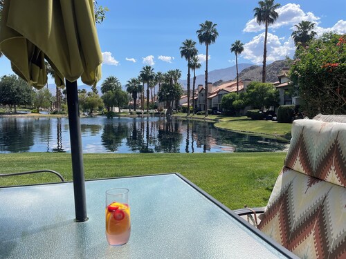 2BR PGA West Dog-Friendly Condo w/Stunning Lake and Mountain Views #248982