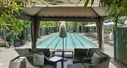 1 Block To St. Helena Main Street Shops, Restaurants! Avail Oct 13-18, 29-Nov 6