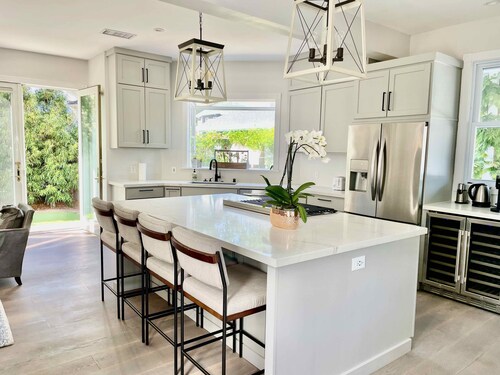 1 Block To St Helena Main Street Shops, Restaurants!Avail Feb 22-26,Mar 1-5,8-15