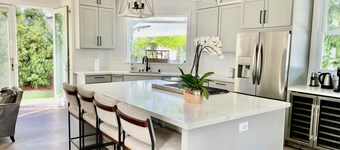 ダウンタウンセントへ1ブロック ヘレナメインストリートレストラン/ショップ/ジム/プール